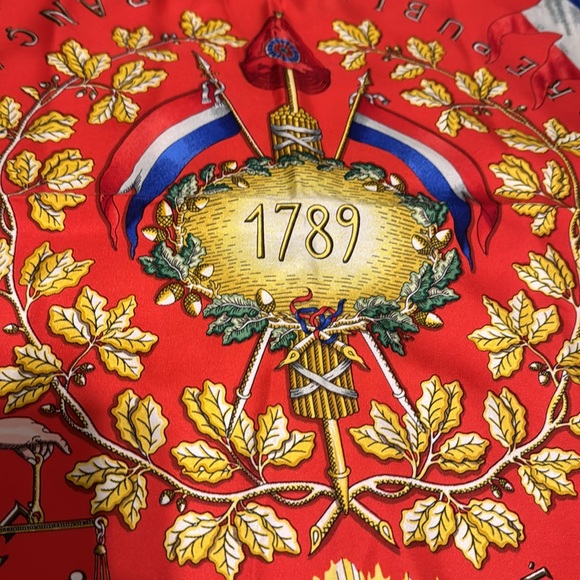 HERMÈS PARIS 1980s 'Hermés’ French Revolution commemorative silk scarf France - Picture 9 of 13